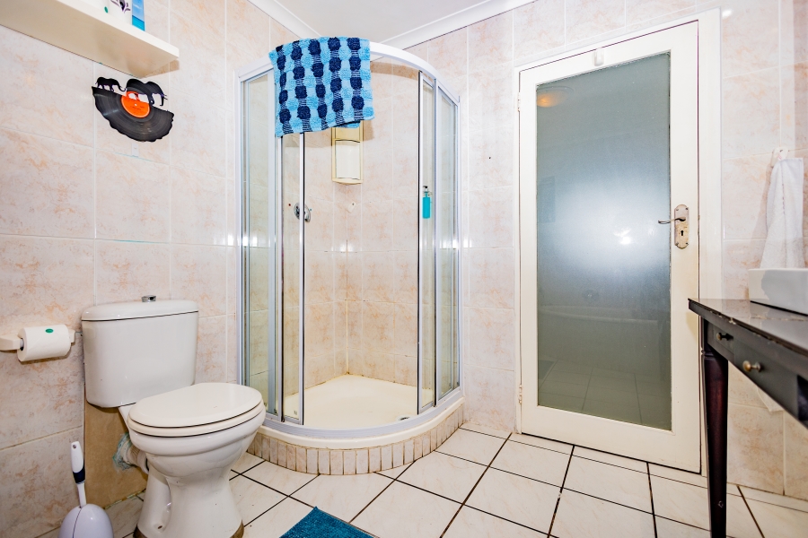 13 Bedroom Property for Sale in Sunset Beach Western Cape